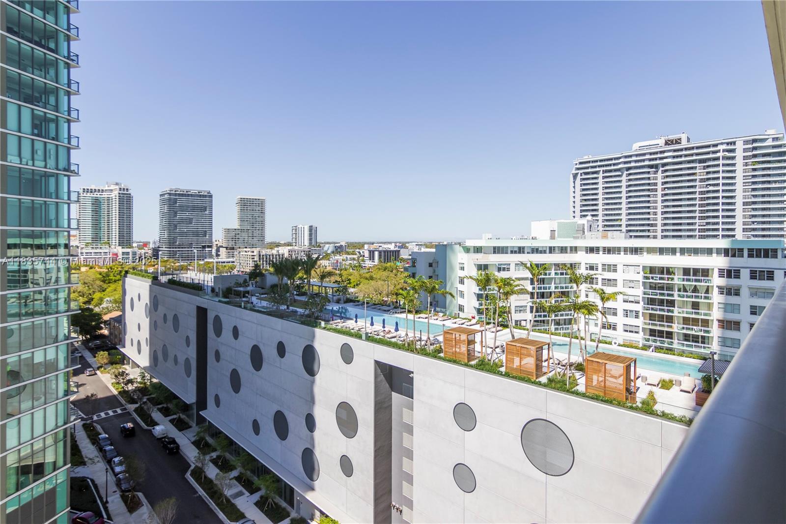 image One Paraiso Condo29