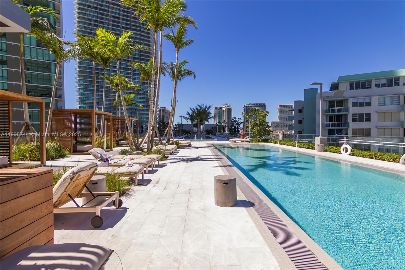 image One Paraiso Condo47