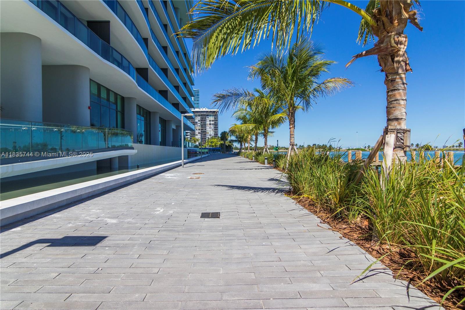 image One Paraiso Condo55