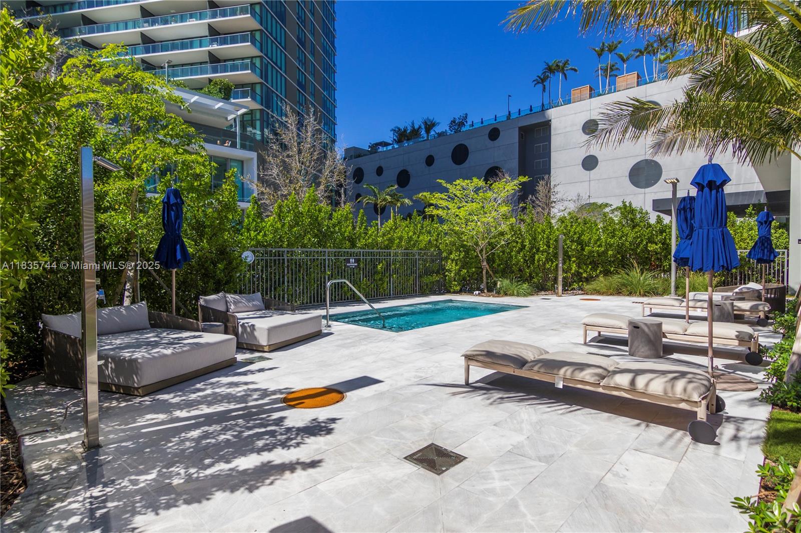 image One Paraiso Condo60