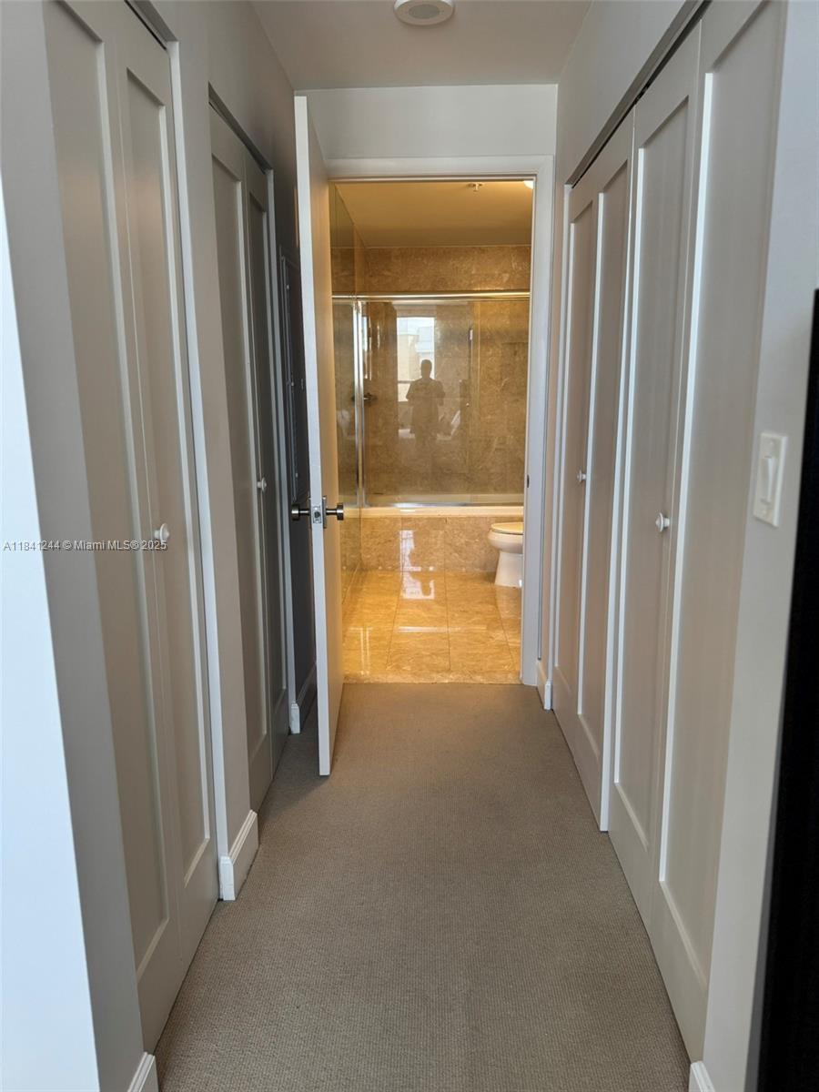 image Courts Brickell Key Condo12