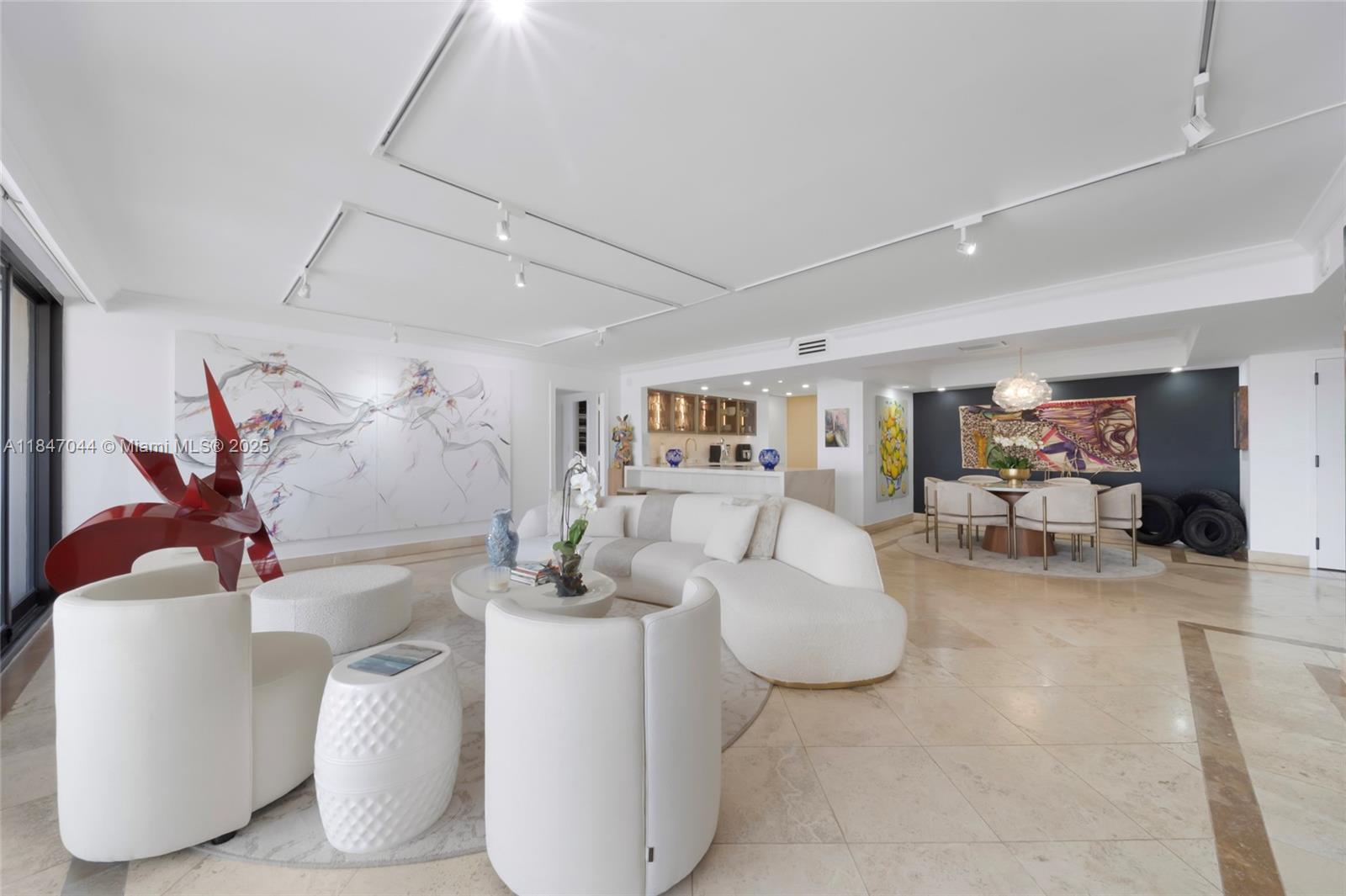 3 Grove Isle Dr #C1804,Miami, FL 33133