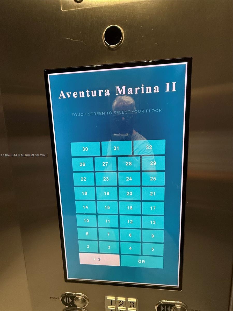 image Aventura Marina Condo24