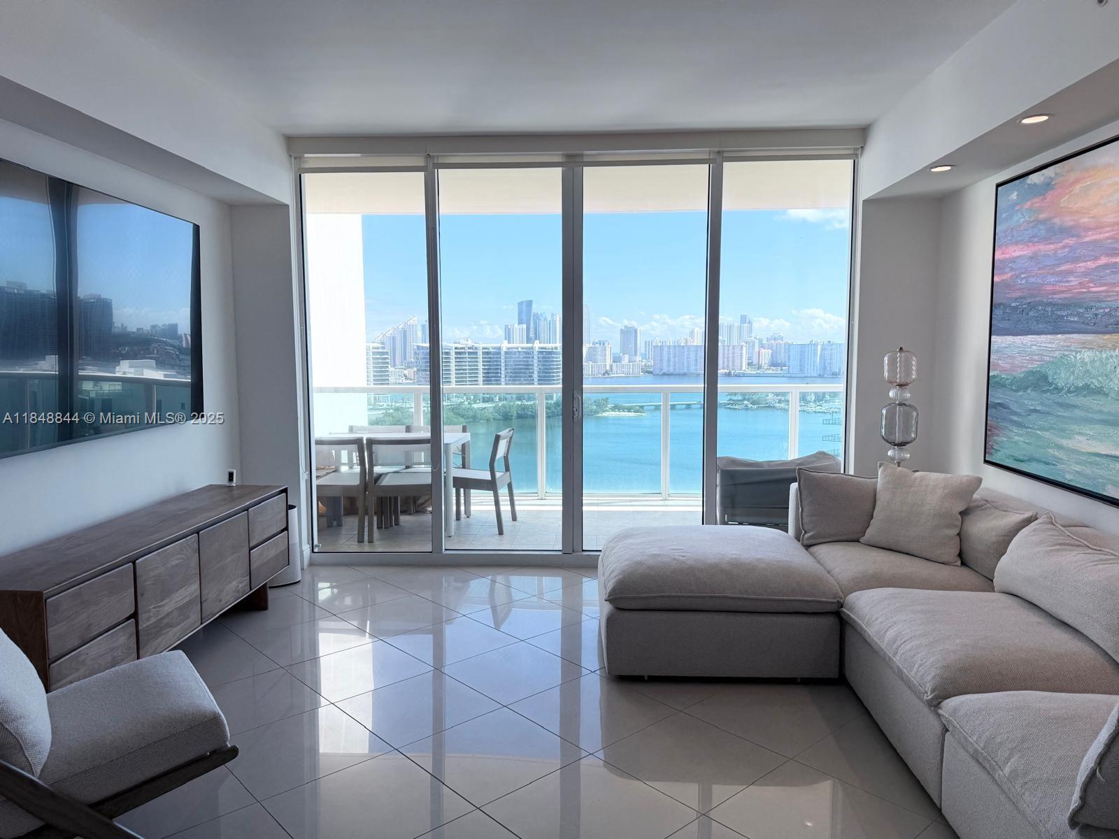 image Aventura Marina Condo5