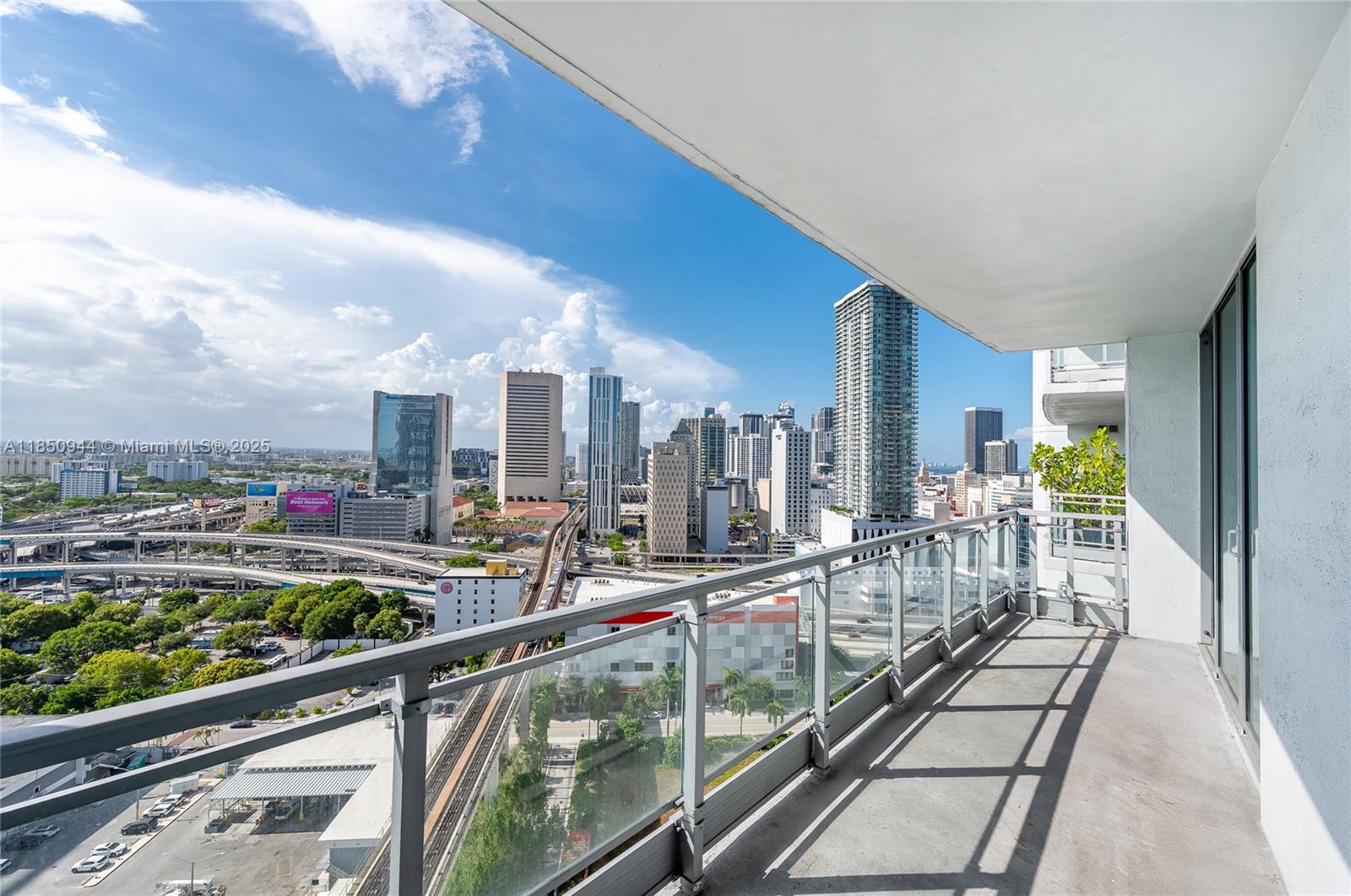 90 SW 3rd St #2409