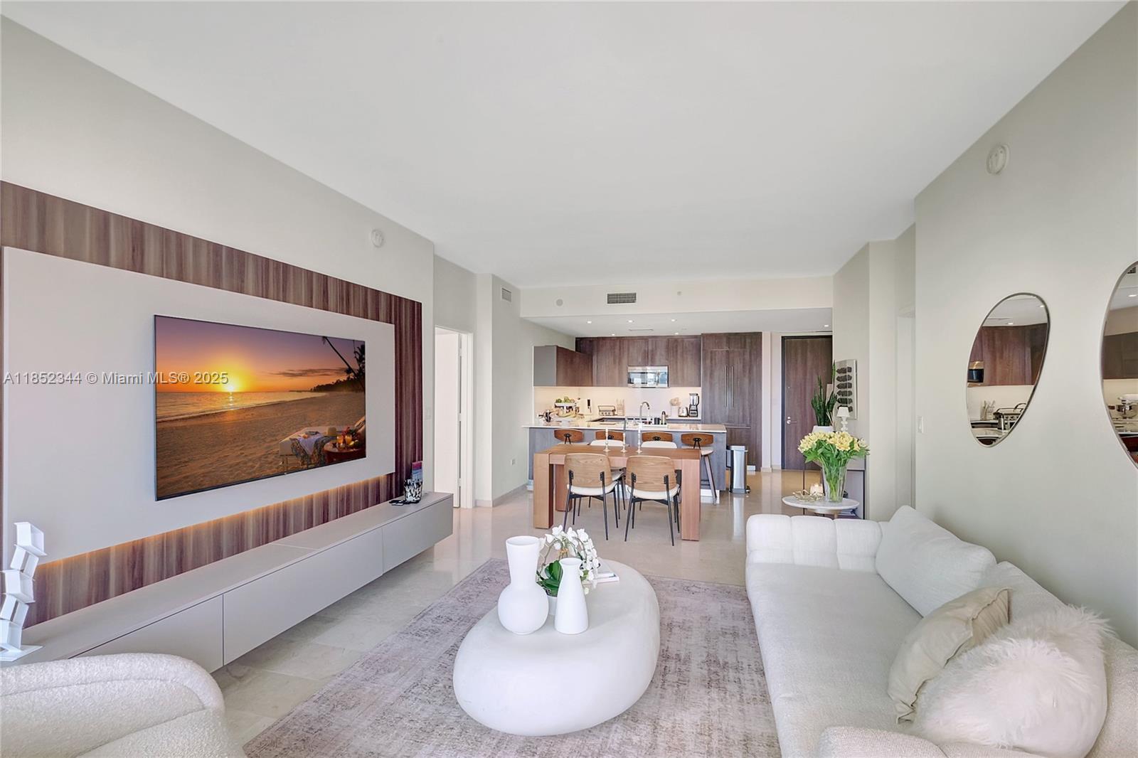 image Rise Condo10