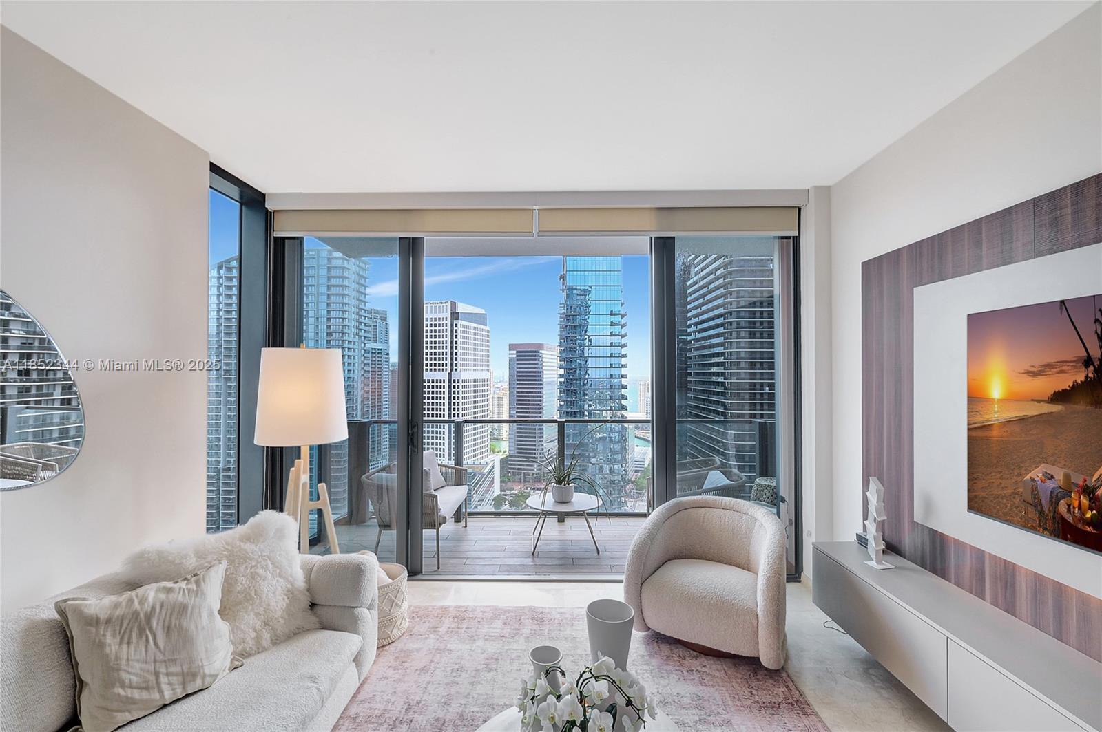 image Rise Condo12