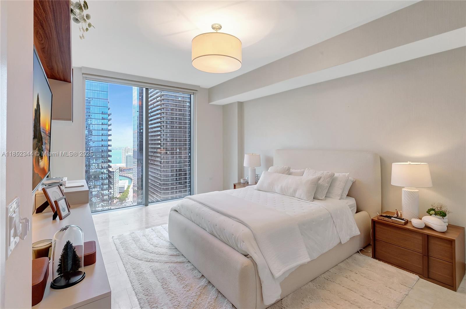 image Rise Condo20