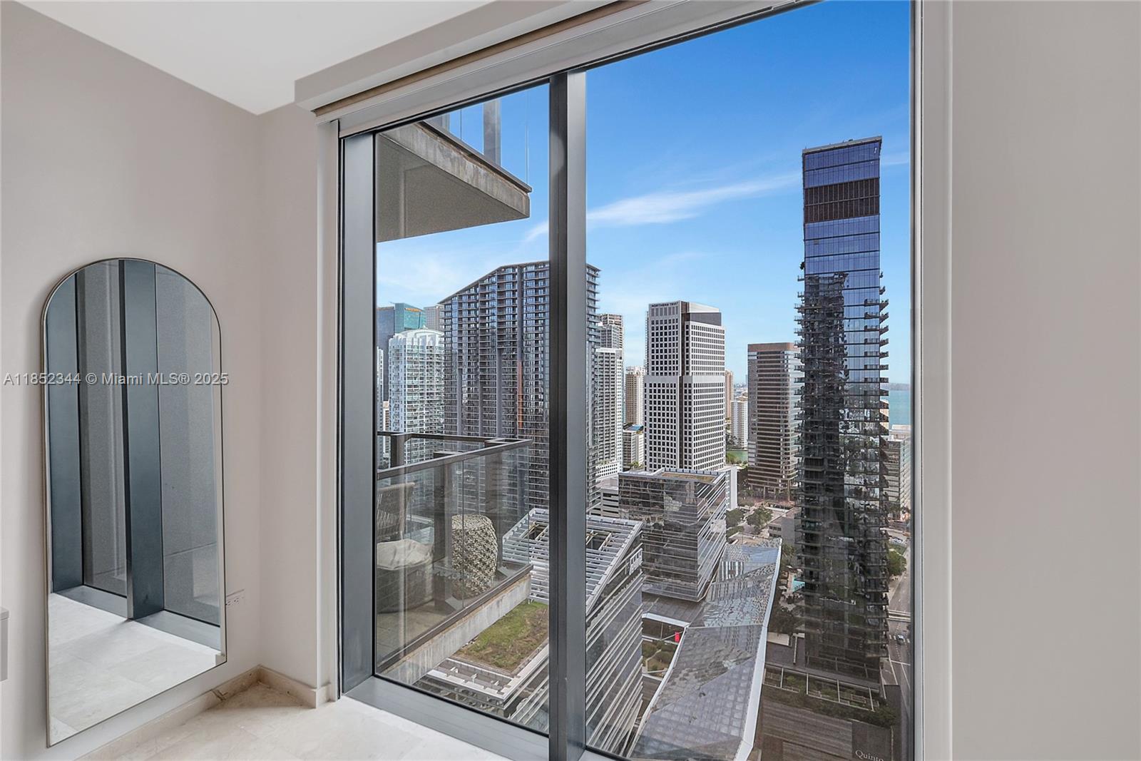 image Rise Condo22