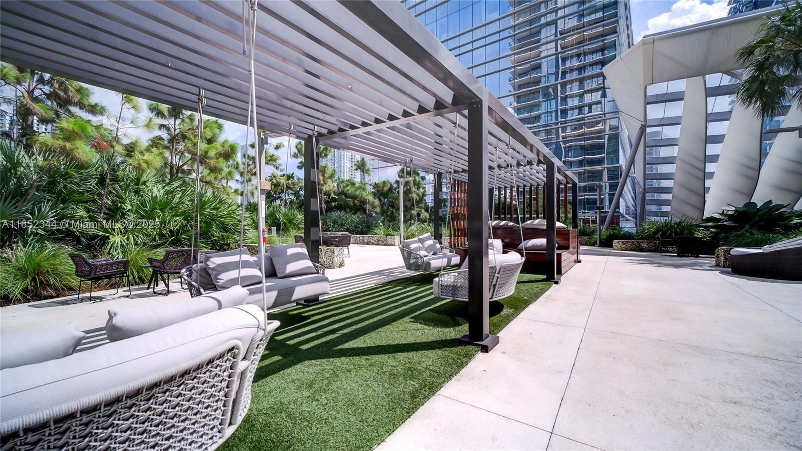 image Rise Condo38