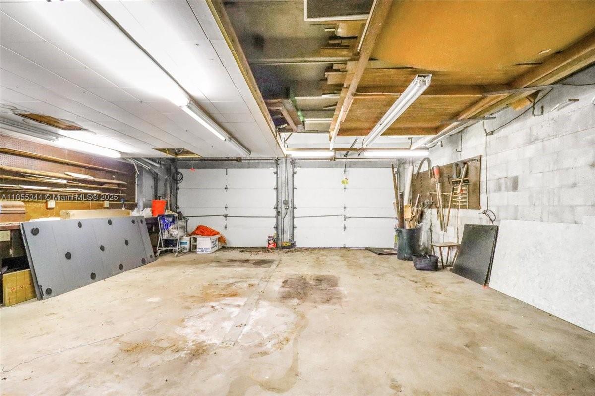 5900 NE 5th Ave Miami, FL 33137