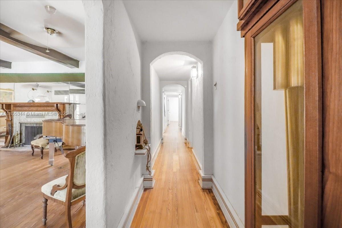 5900 NE 5th Ave Miami, FL 33137