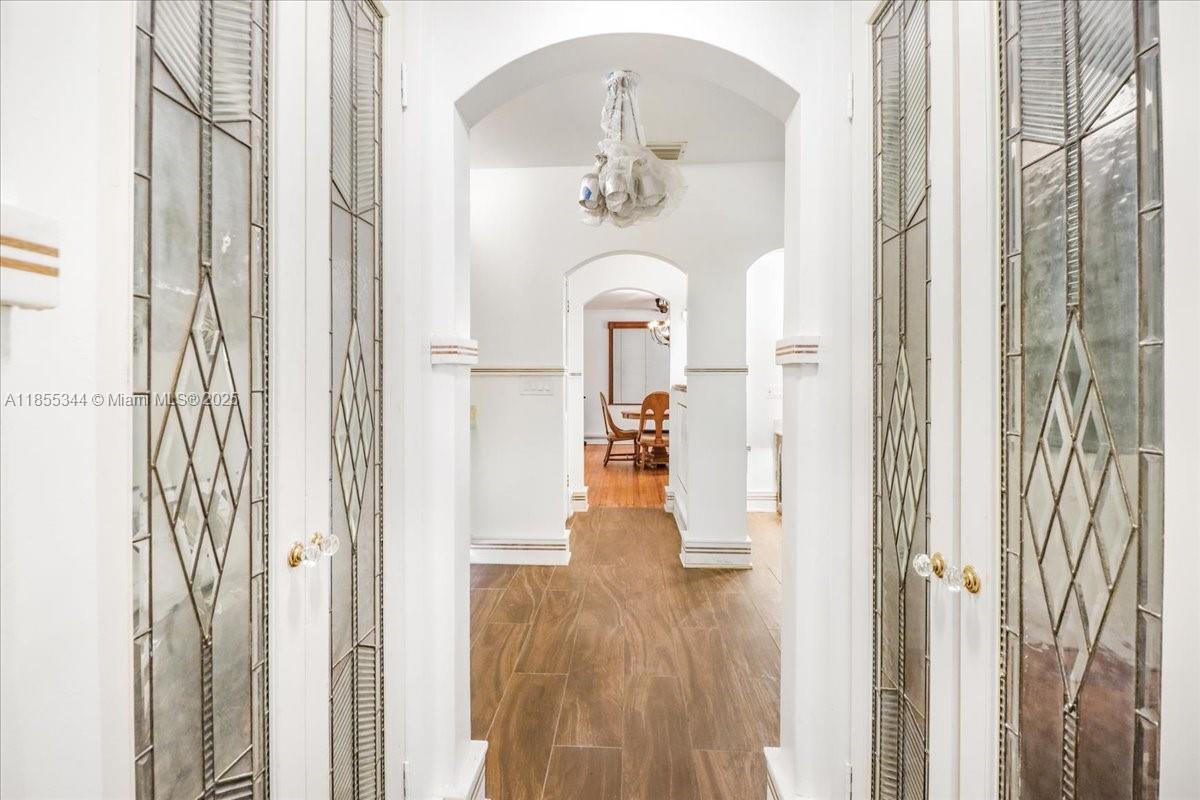 5900 NE 5th Ave Miami, FL 33137