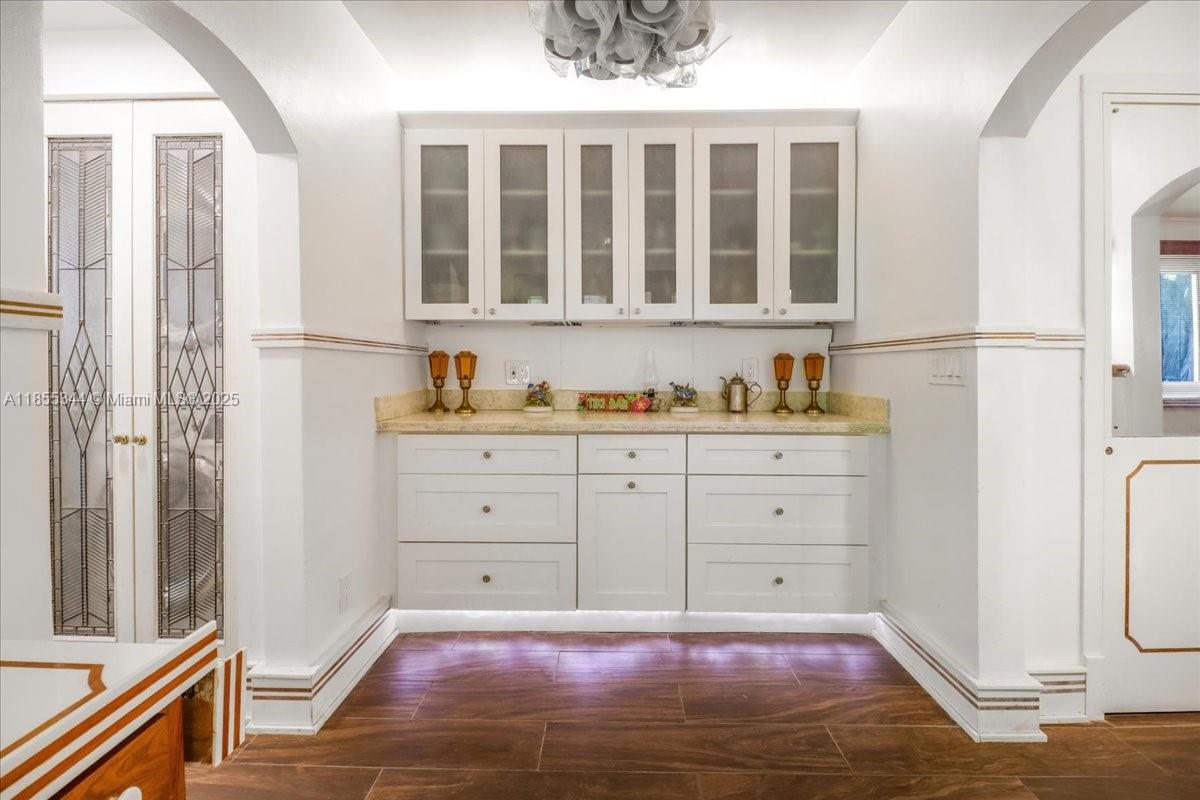 5900 NE 5th Ave Miami, FL 33137