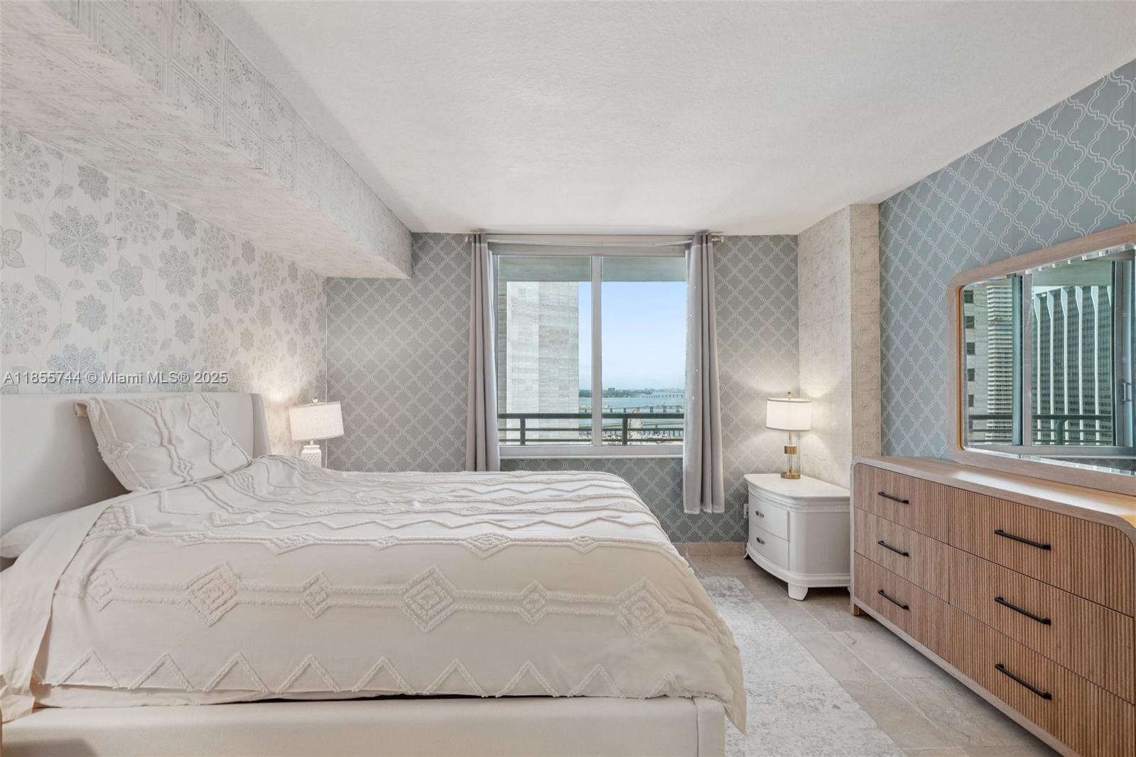 image One Miami East Condo20