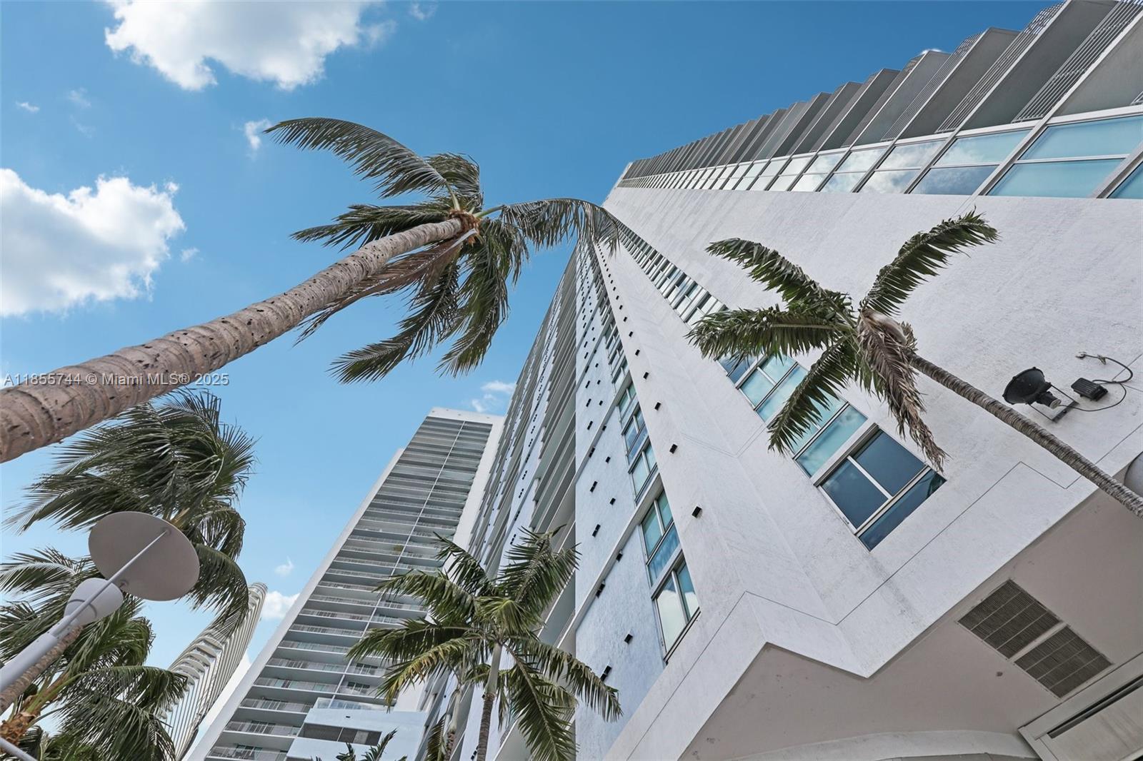 image One Miami East Condo30