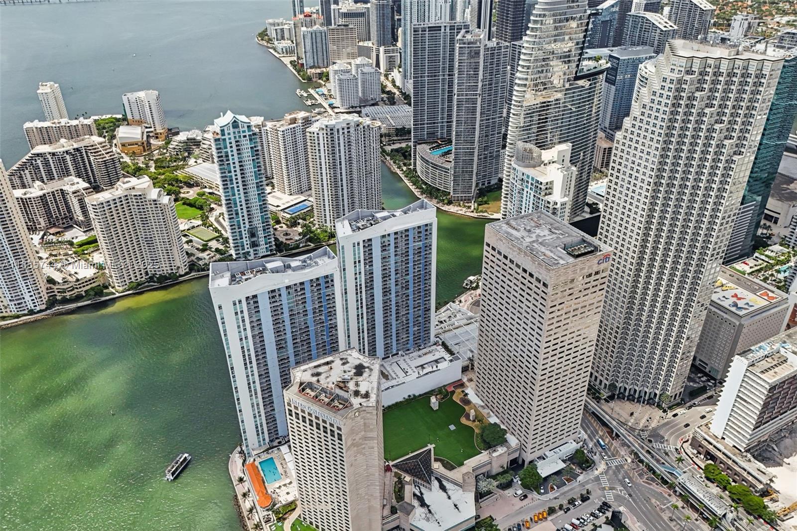 image One Miami East Condo35