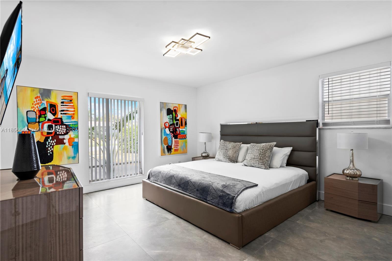 4322 Polk St Hollywood, FL 33021