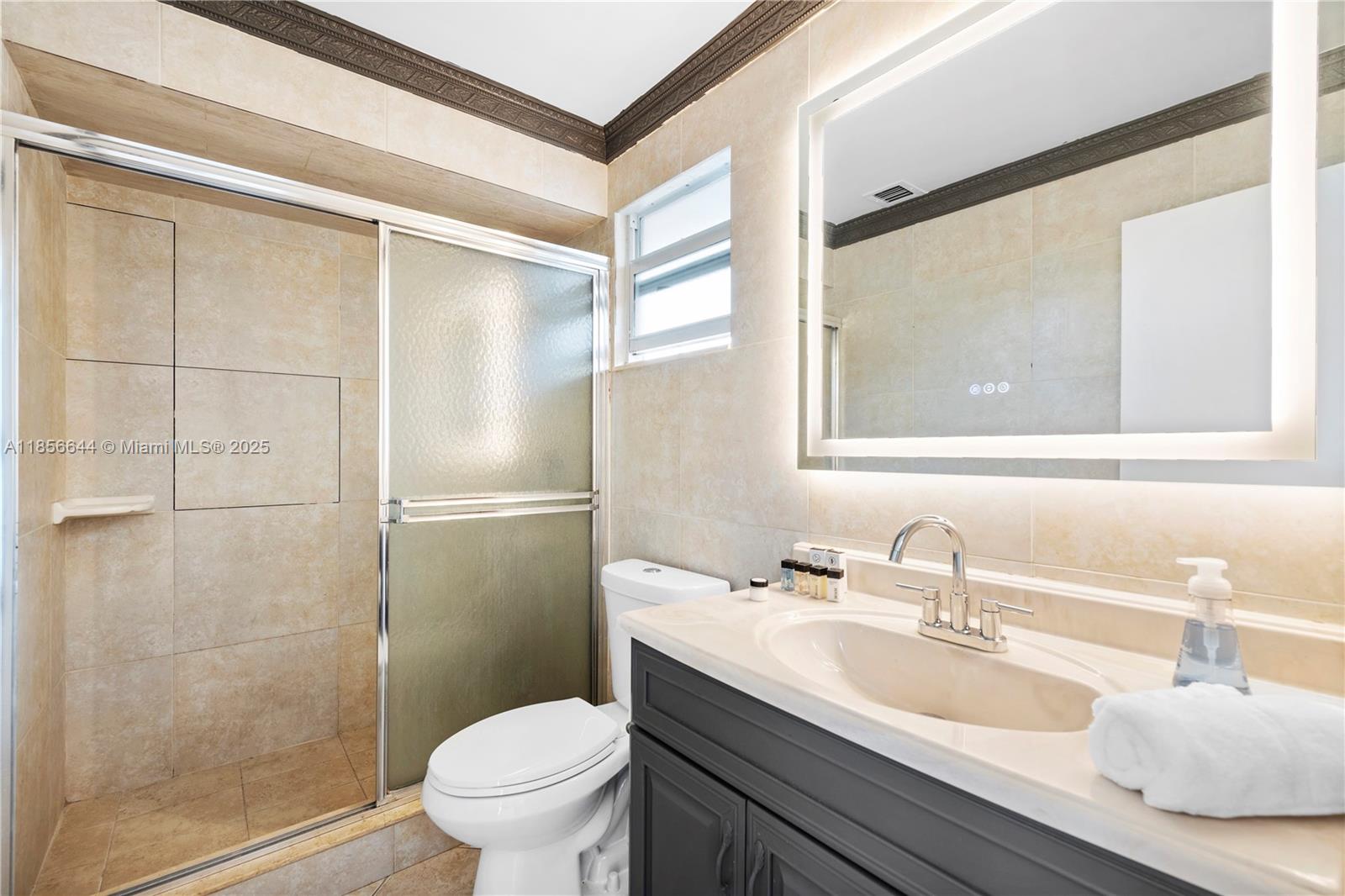 4322 Polk St Hollywood, FL 33021