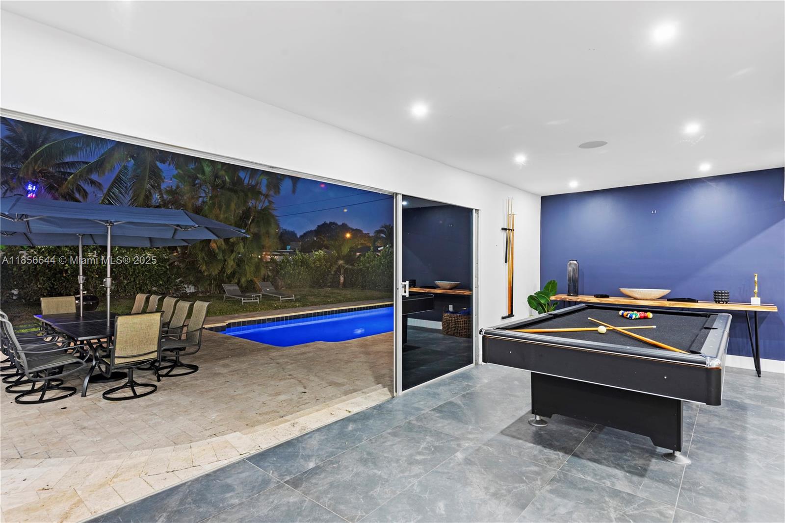 4322 Polk St Hollywood, FL 33021