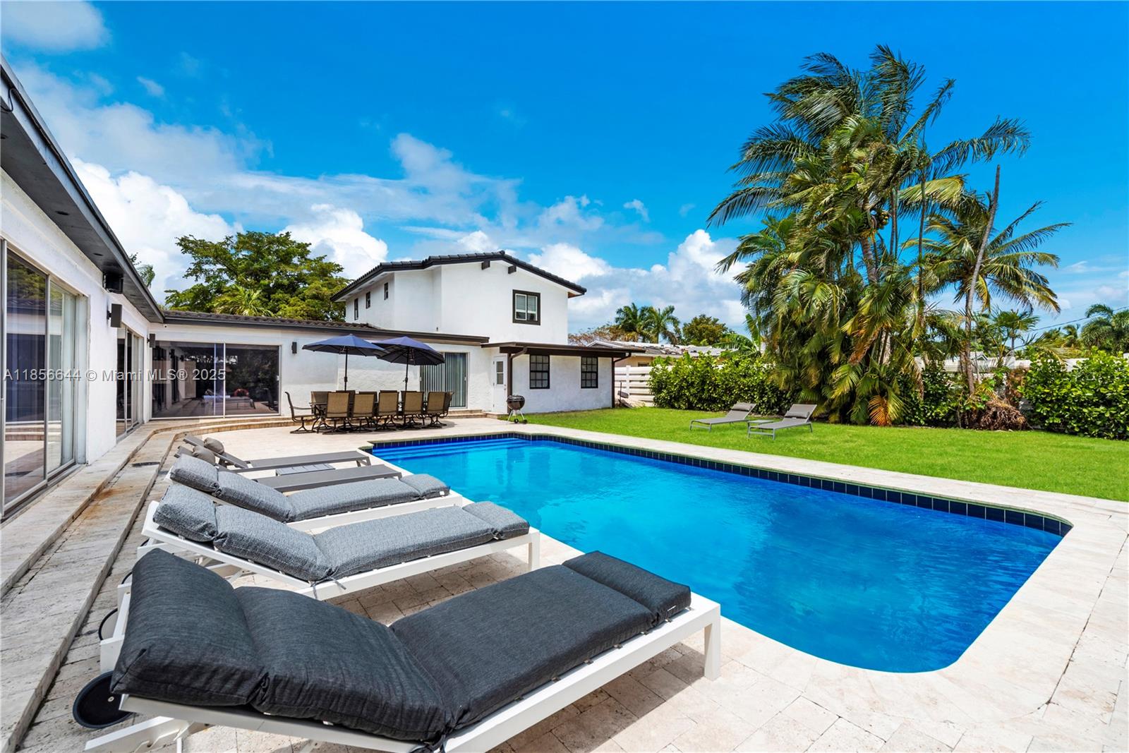 4322 Polk St Hollywood, FL 33021