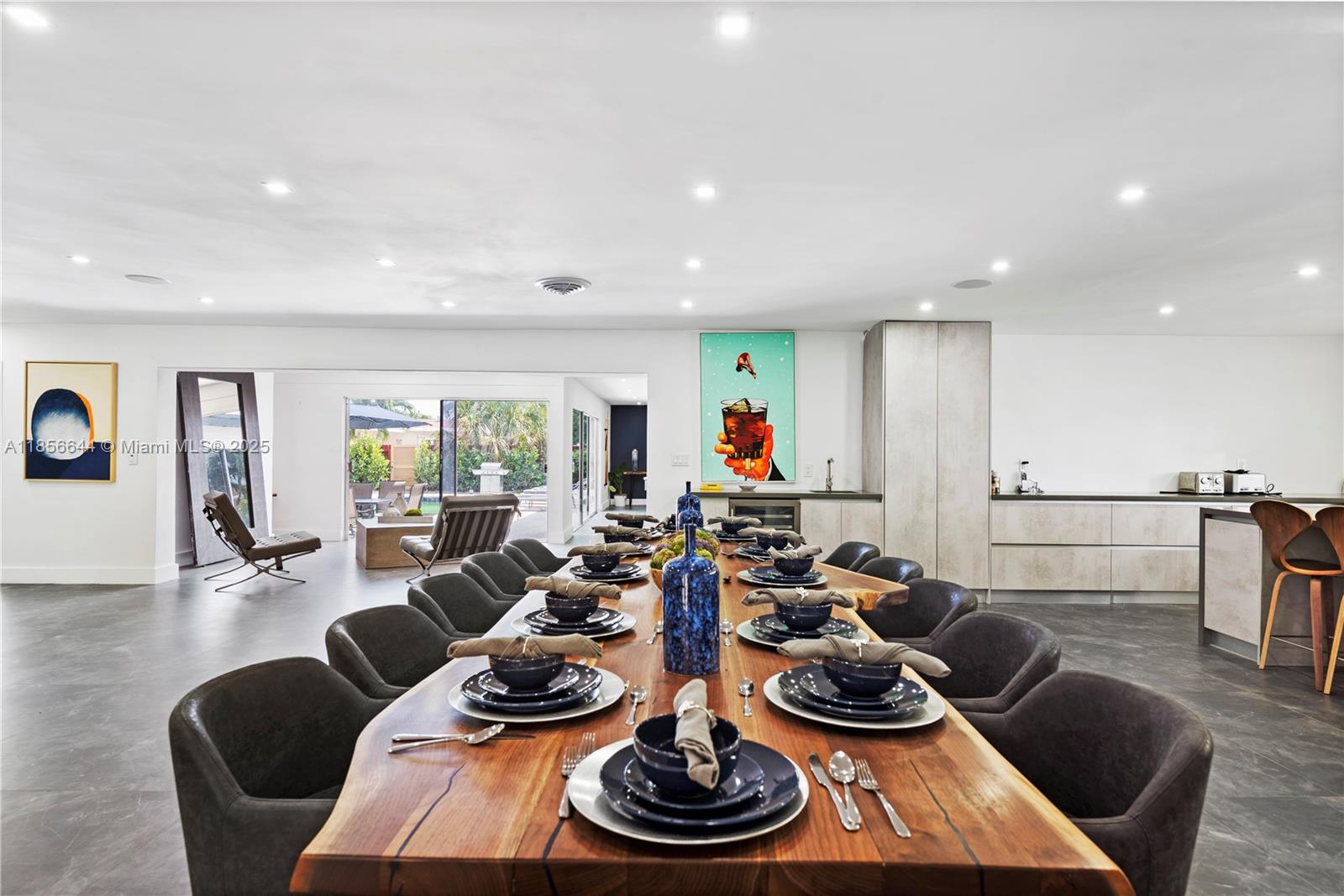 4322 Polk St Hollywood, FL 33021