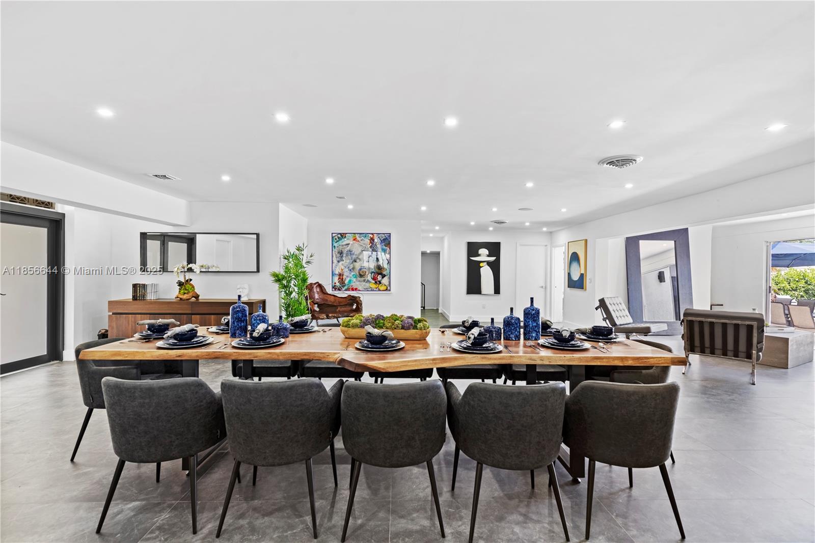 4322 Polk St Hollywood, FL 33021