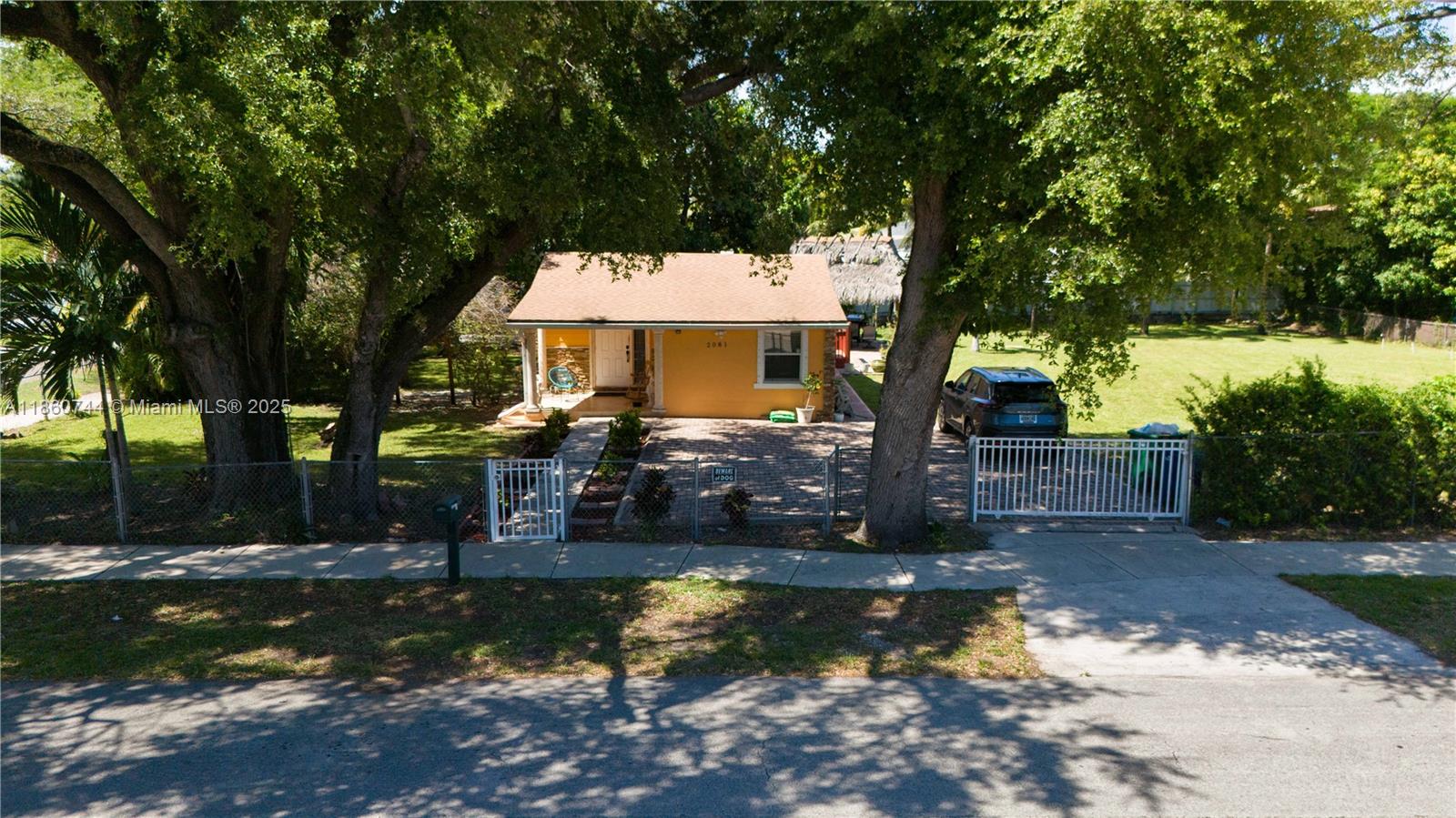 2081 NW 104th St