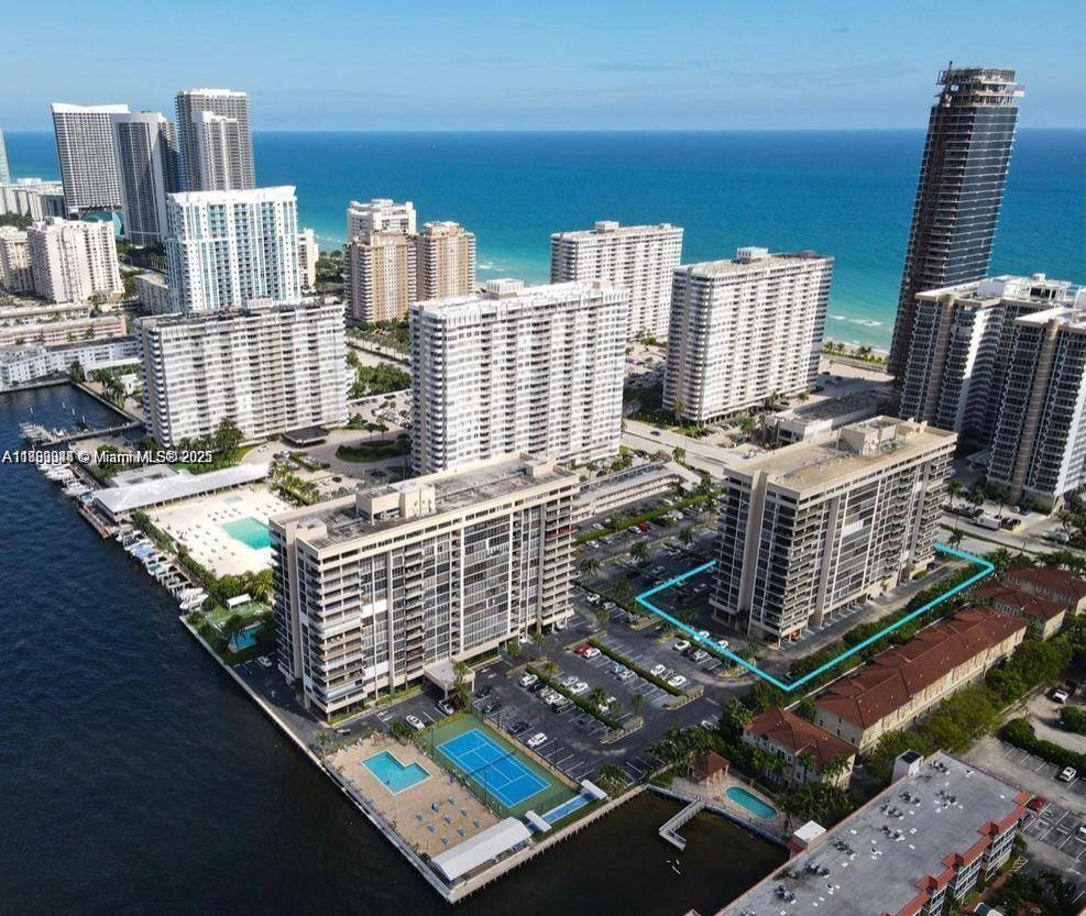 2049 S Ocean Dr #401