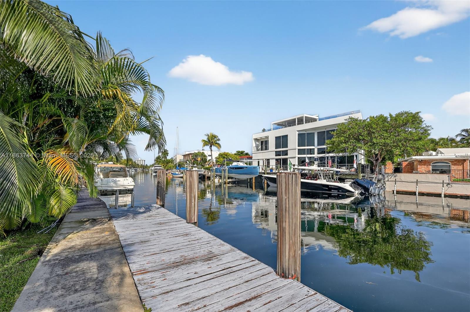 2095 Keystone Blvd #2095 North Miami, FL 33181