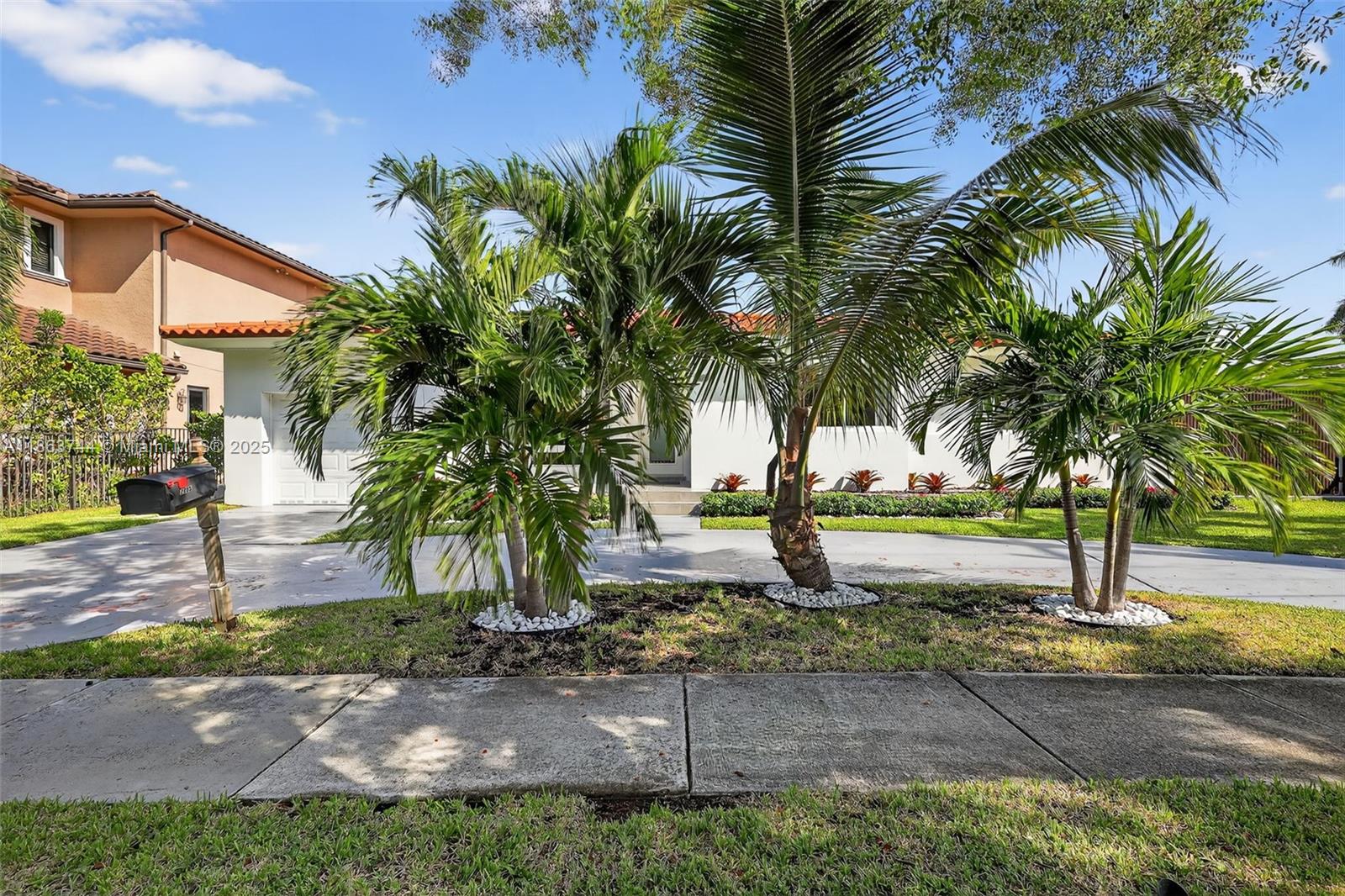 2095 Keystone Blvd #2095 North Miami, FL 33181