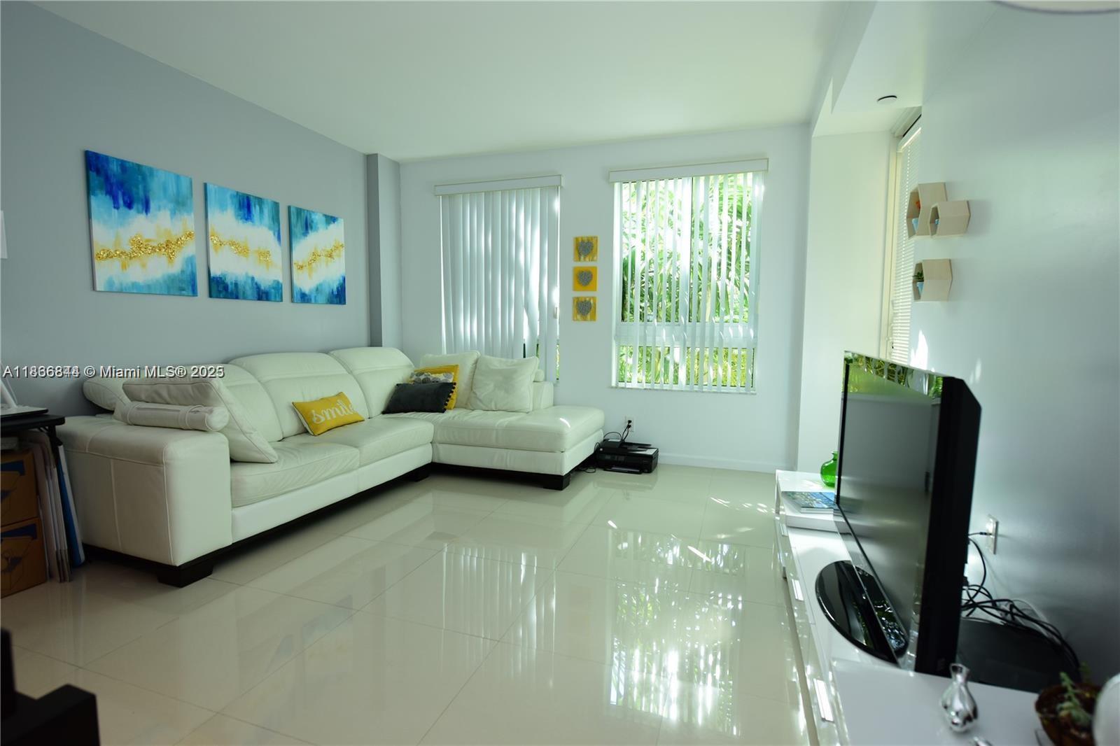 7355 SW 89th St #622N Miami, FL 33156
