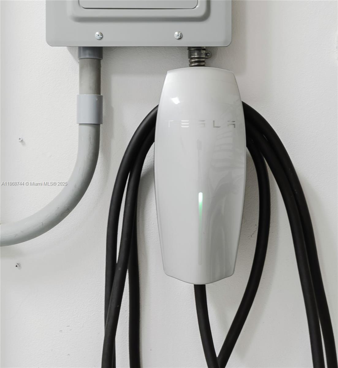 3916 Island Estates Dr Aventura, FL 33160