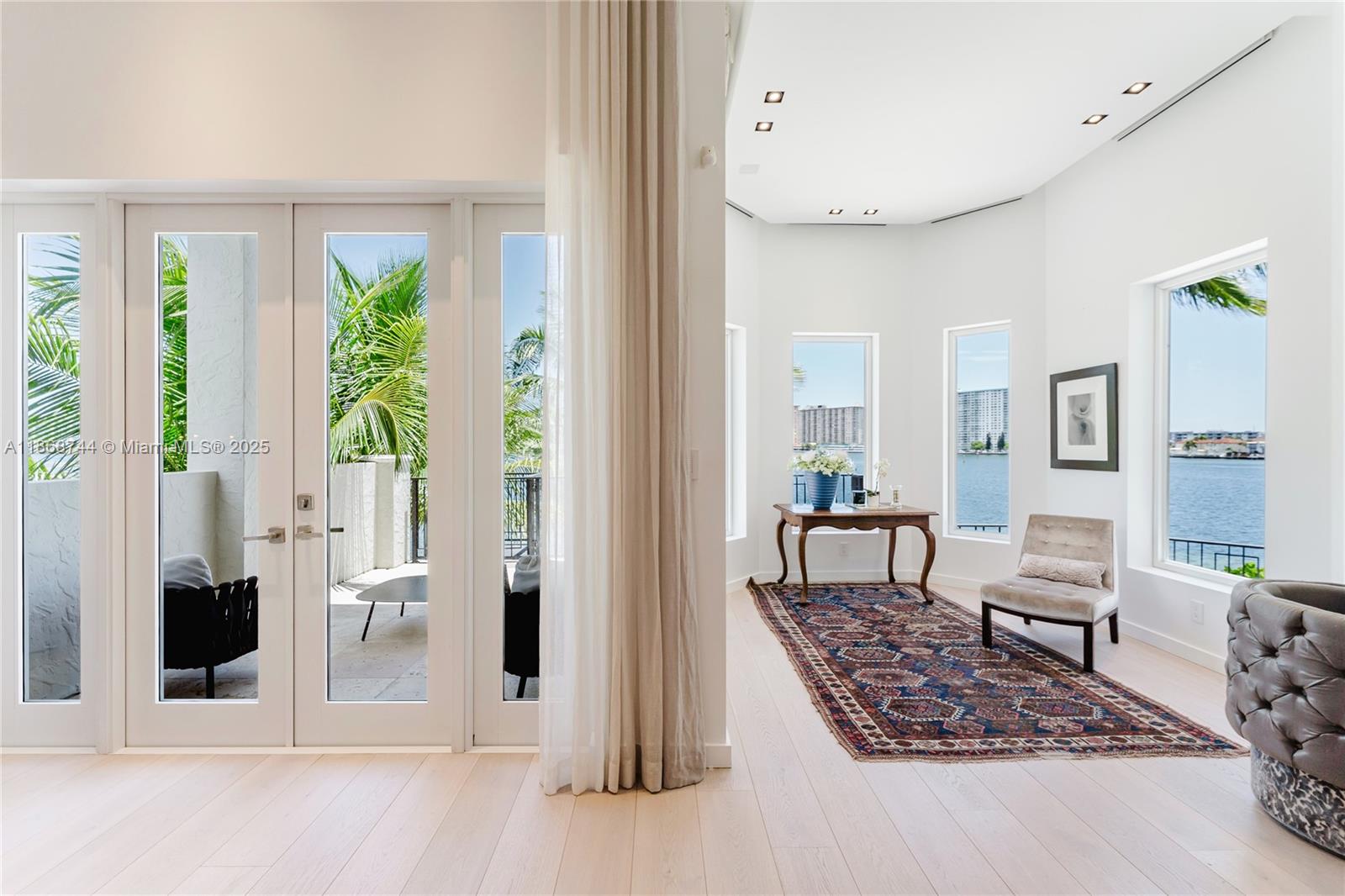 3916 Island Estates Dr Aventura, FL 33160