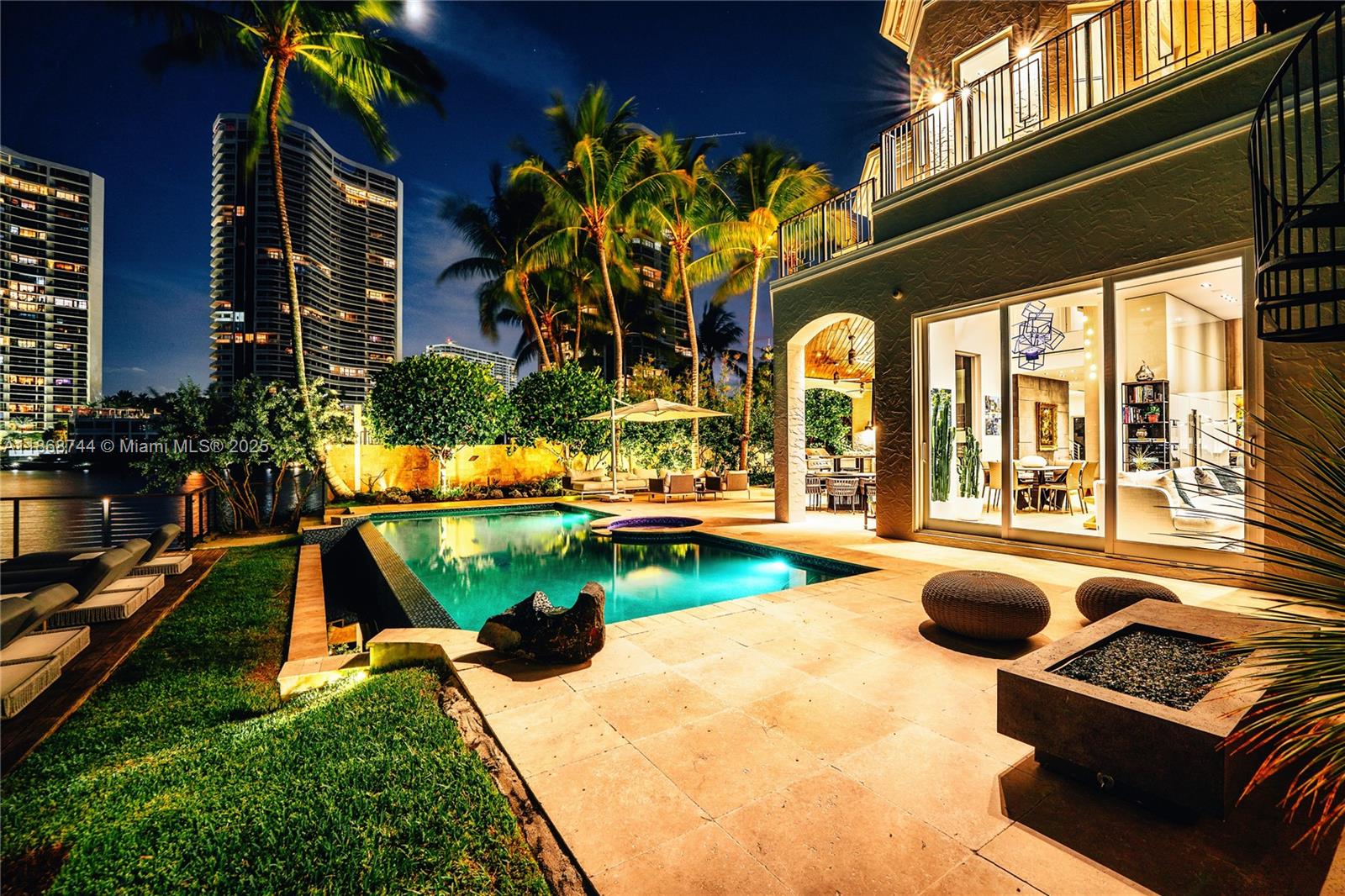 3916 Island Estates Dr Aventura, FL 33160