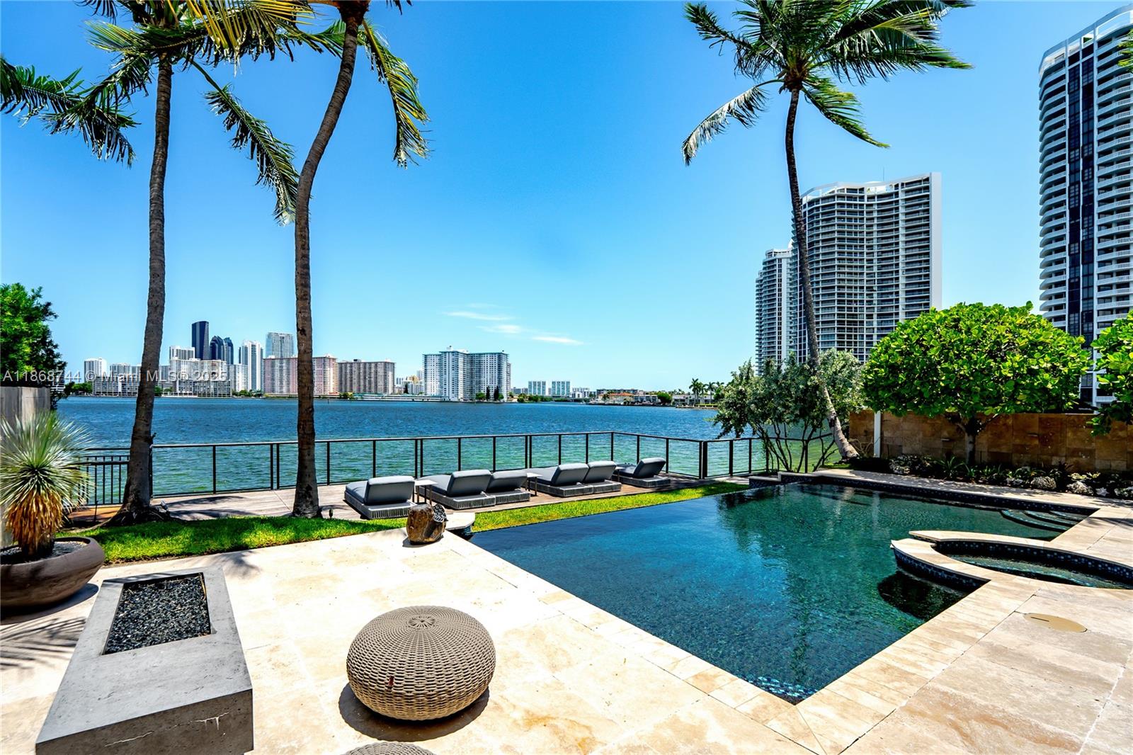 3916 Island Estates Dr Aventura, FL 33160