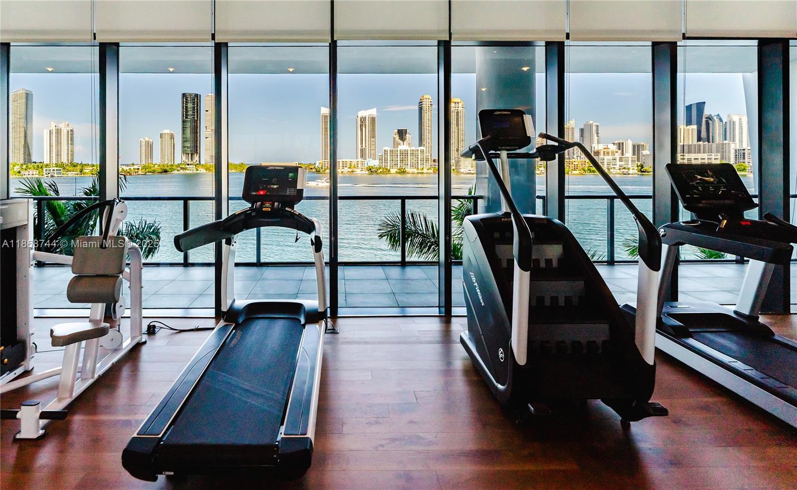 3916 Island Estates Dr Aventura, FL 33160