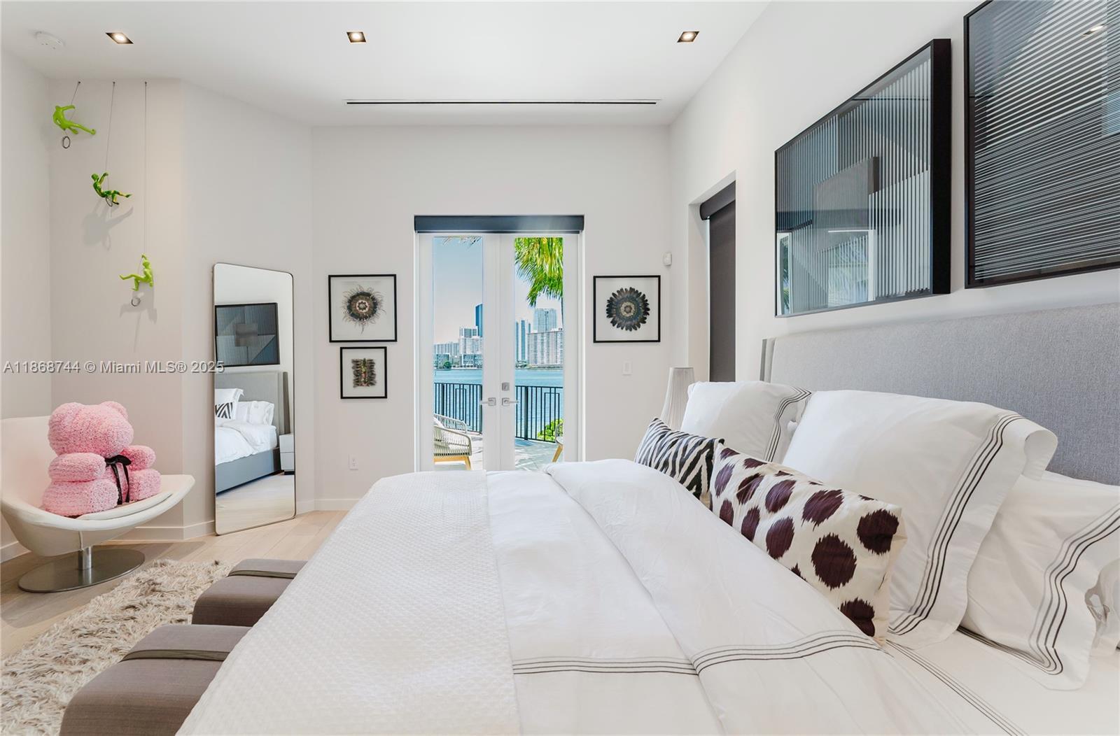 3916 Island Estates Dr Aventura, FL 33160