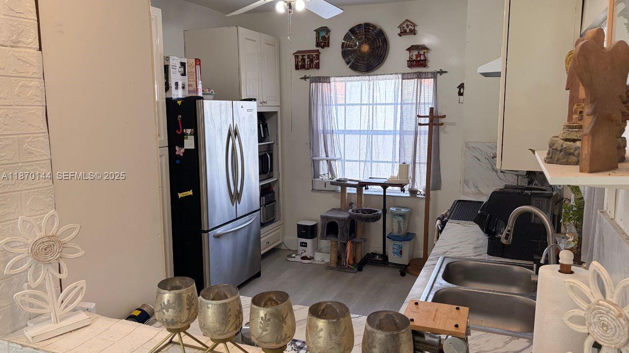 965 SW 180th Ter Pembroke Pines, FL 33029