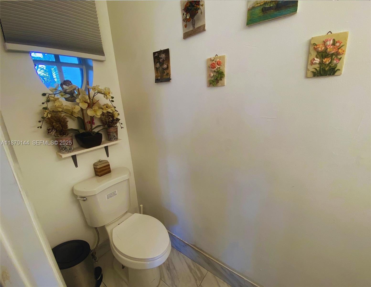 965 SW 180th Ter Pembroke Pines, FL 33029