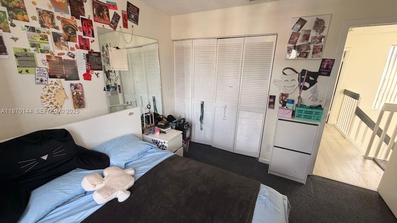 965 SW 180th Ter Pembroke Pines, FL 33029