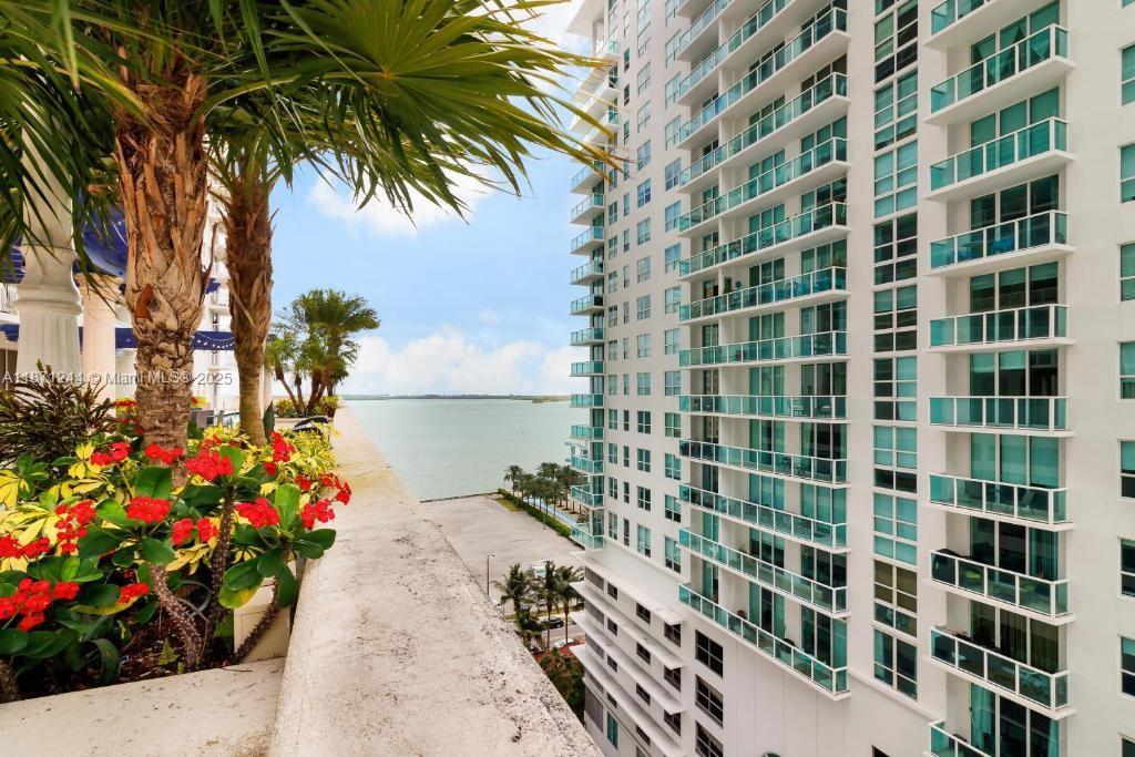 1155 Brickell Bay Dr #1205
