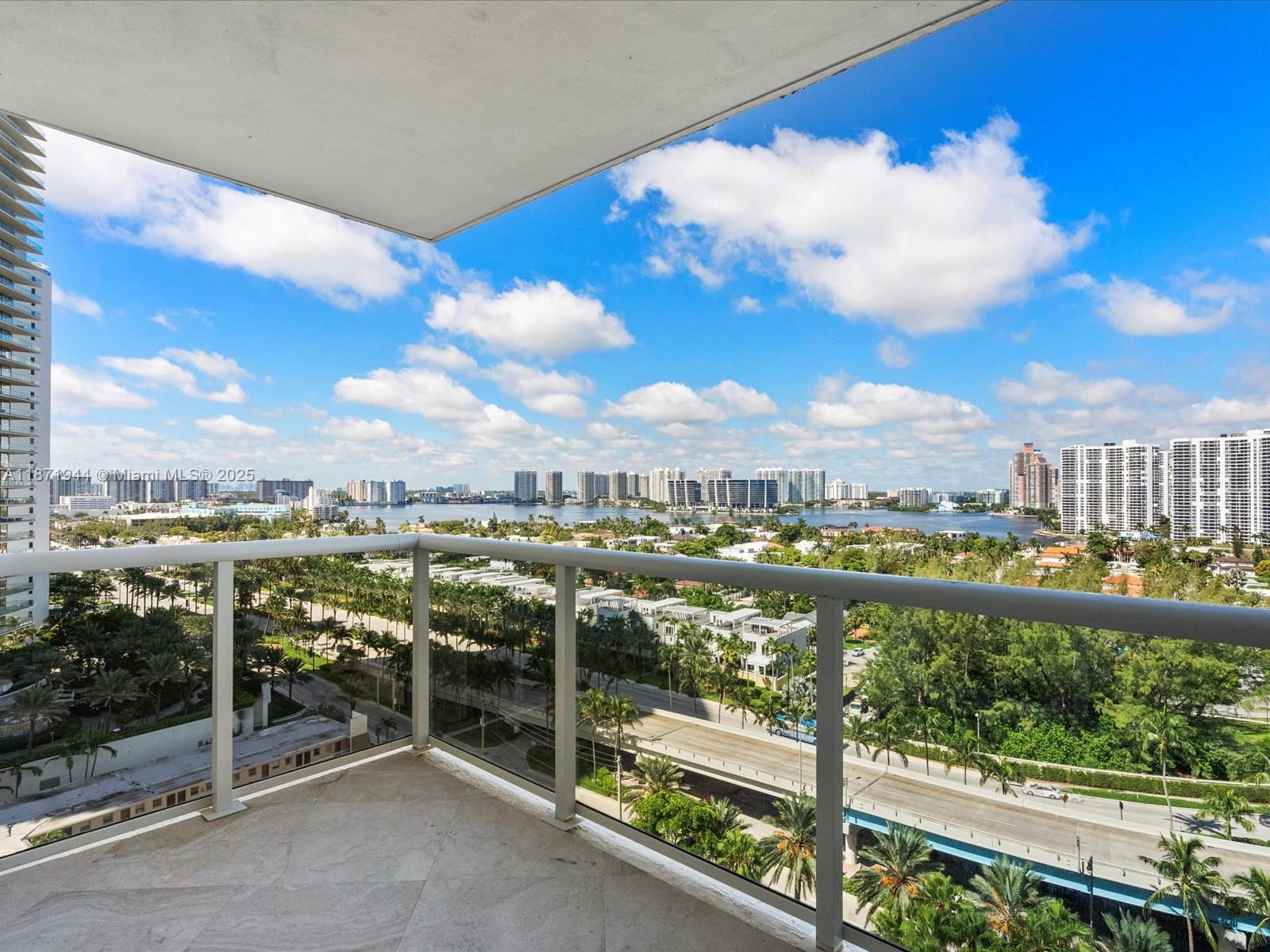 image Ocean Two Condo32