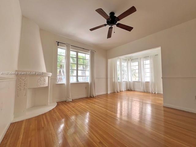 610 8th St #205