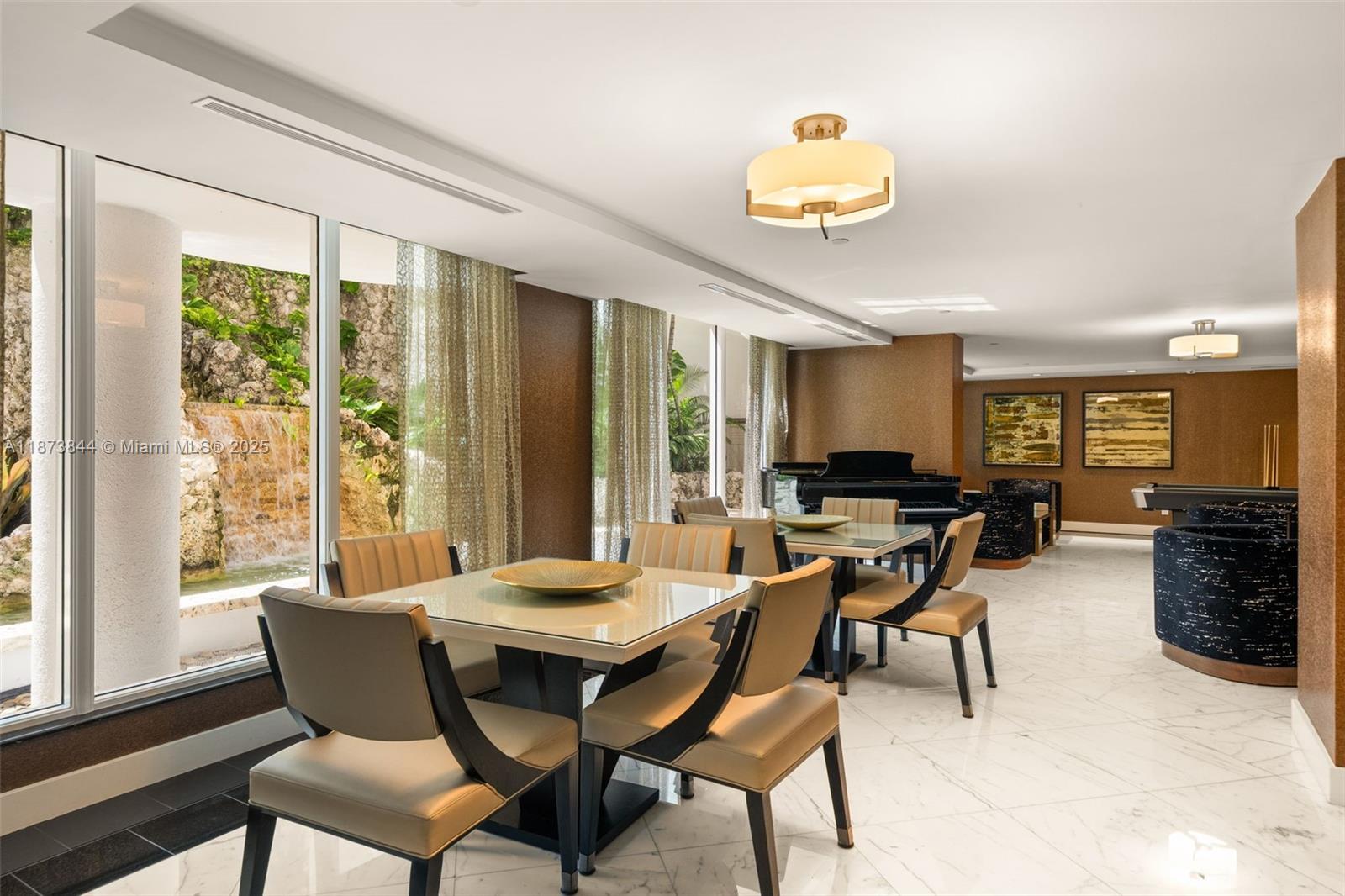 21200 Point Pl #1102 Aventura, FL 33180