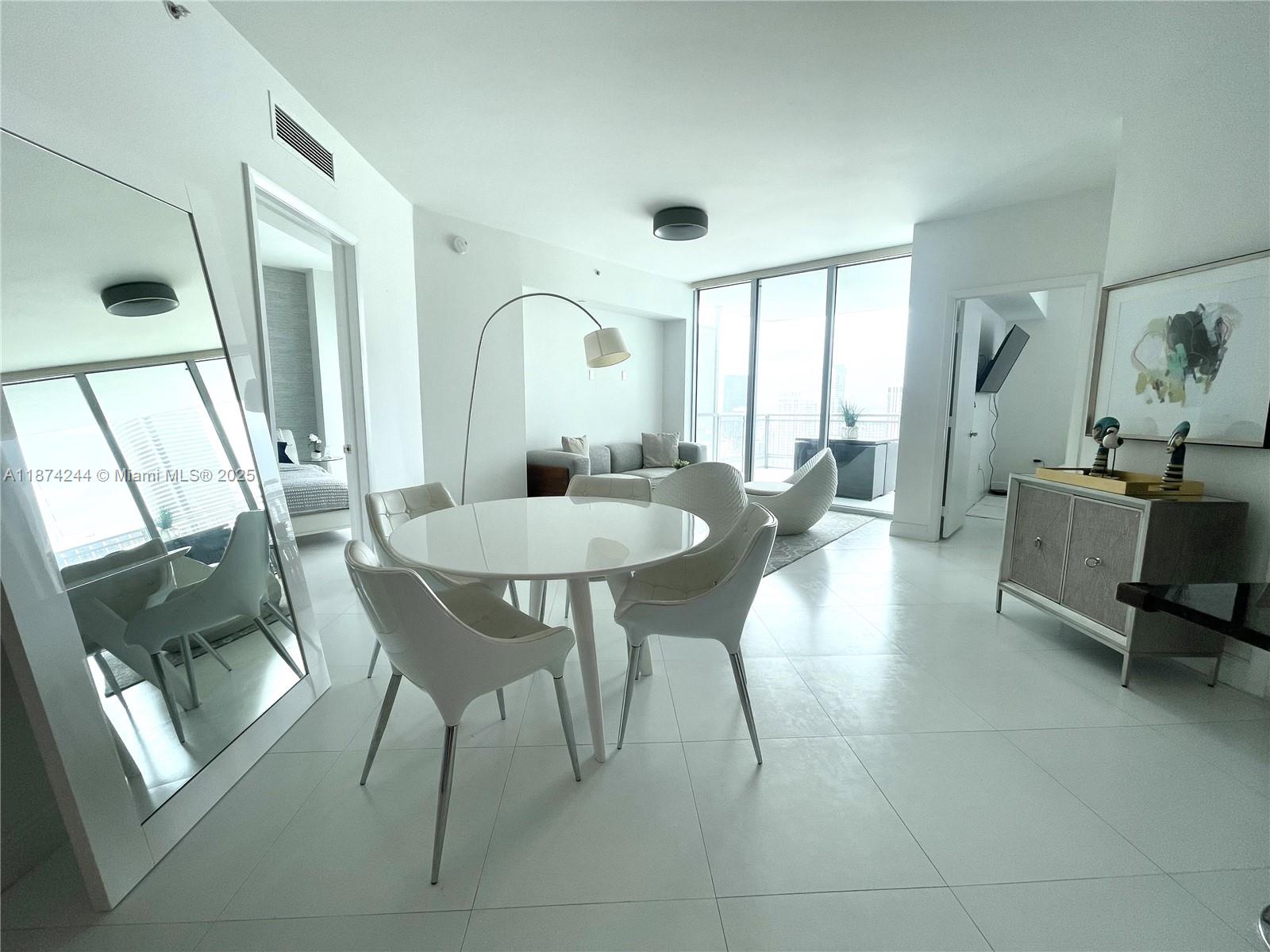 350 S Miami Ave #4003