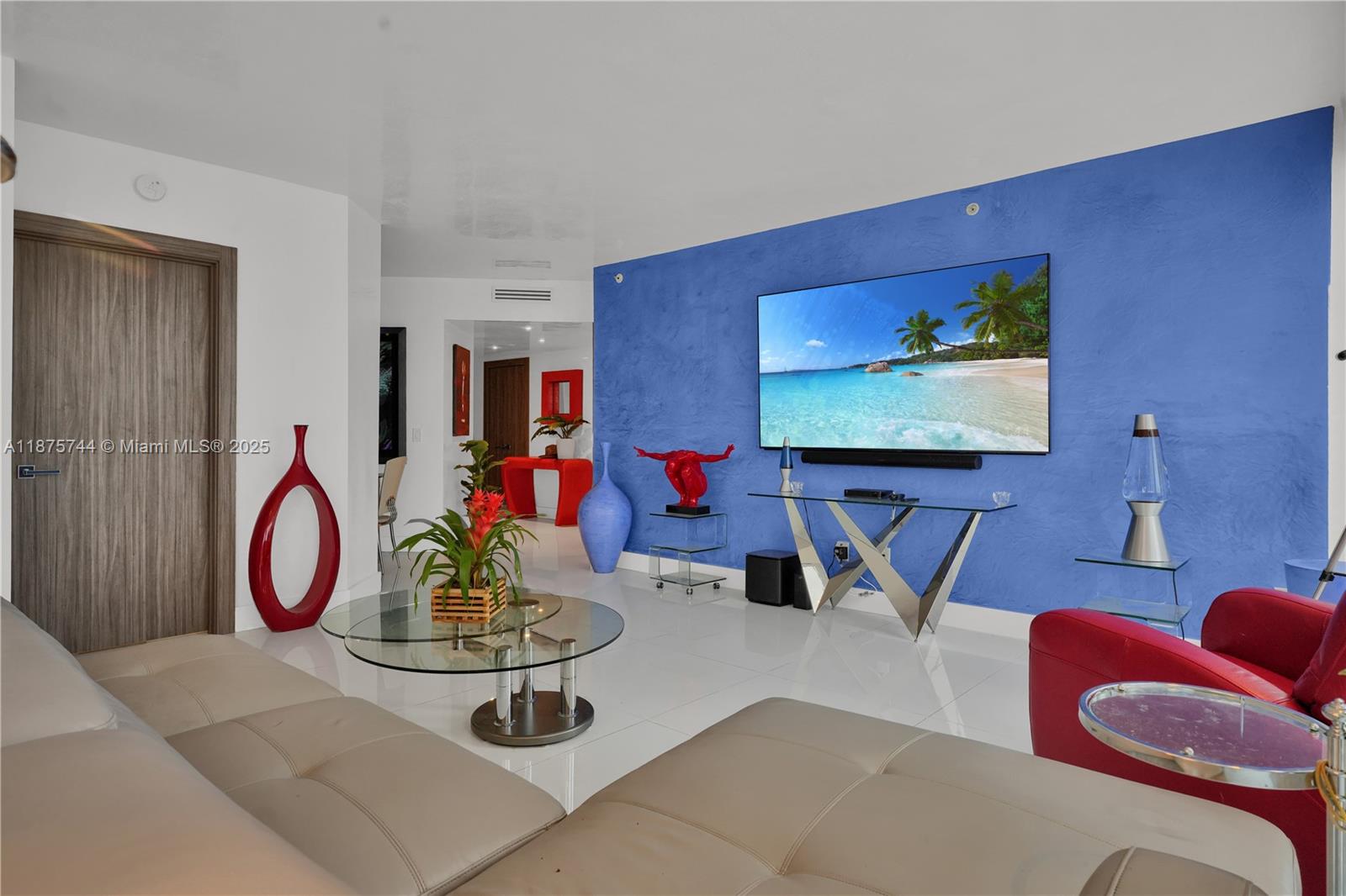 image Blue Diamond22