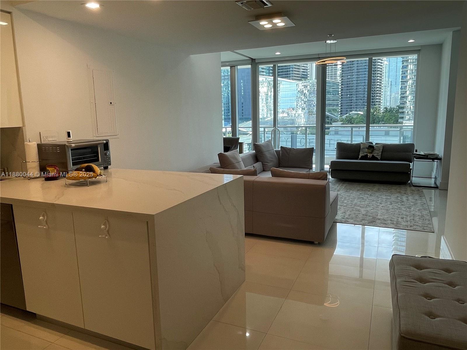 image Mint Condominium1