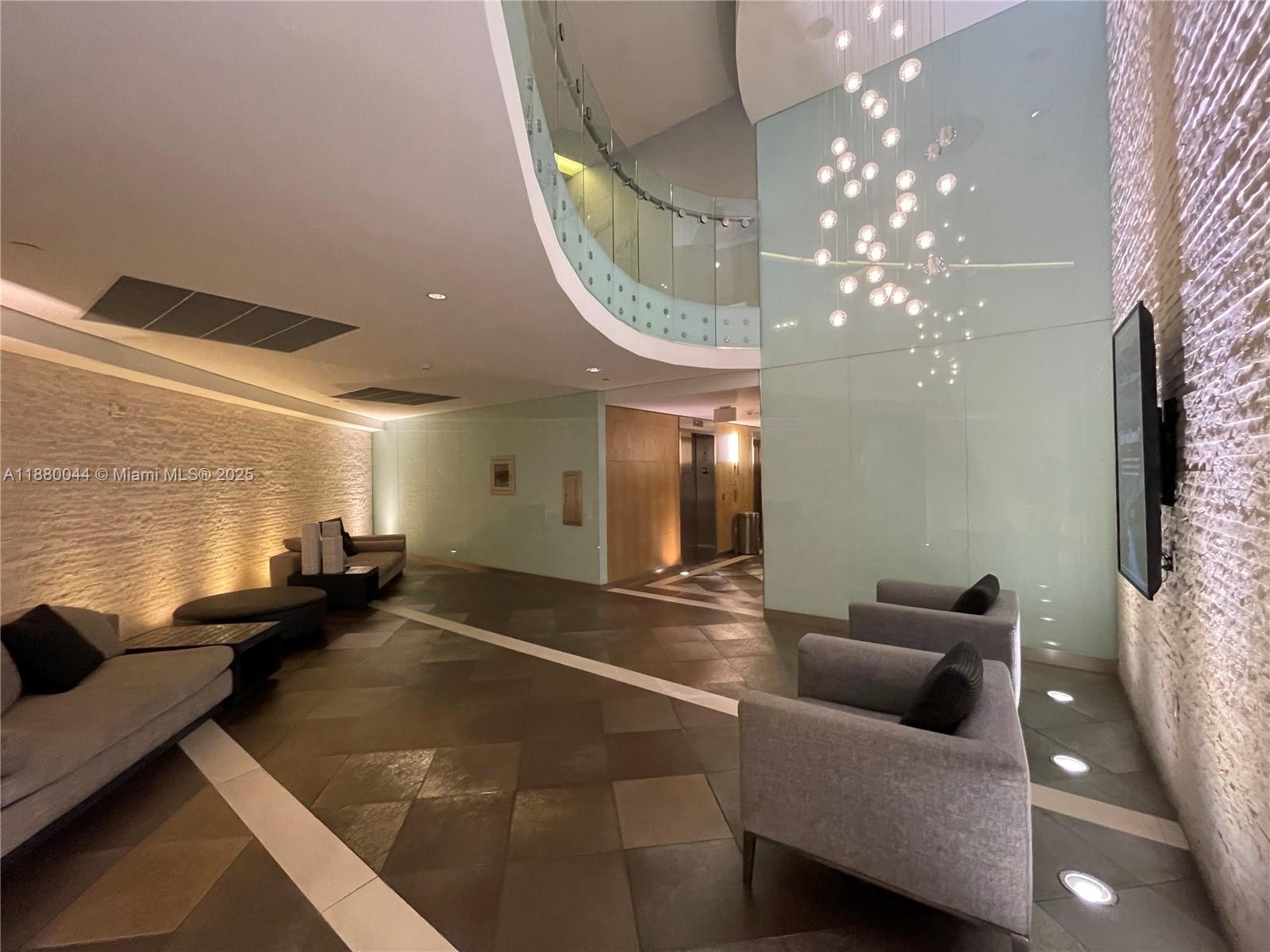 image Mint Condominium30