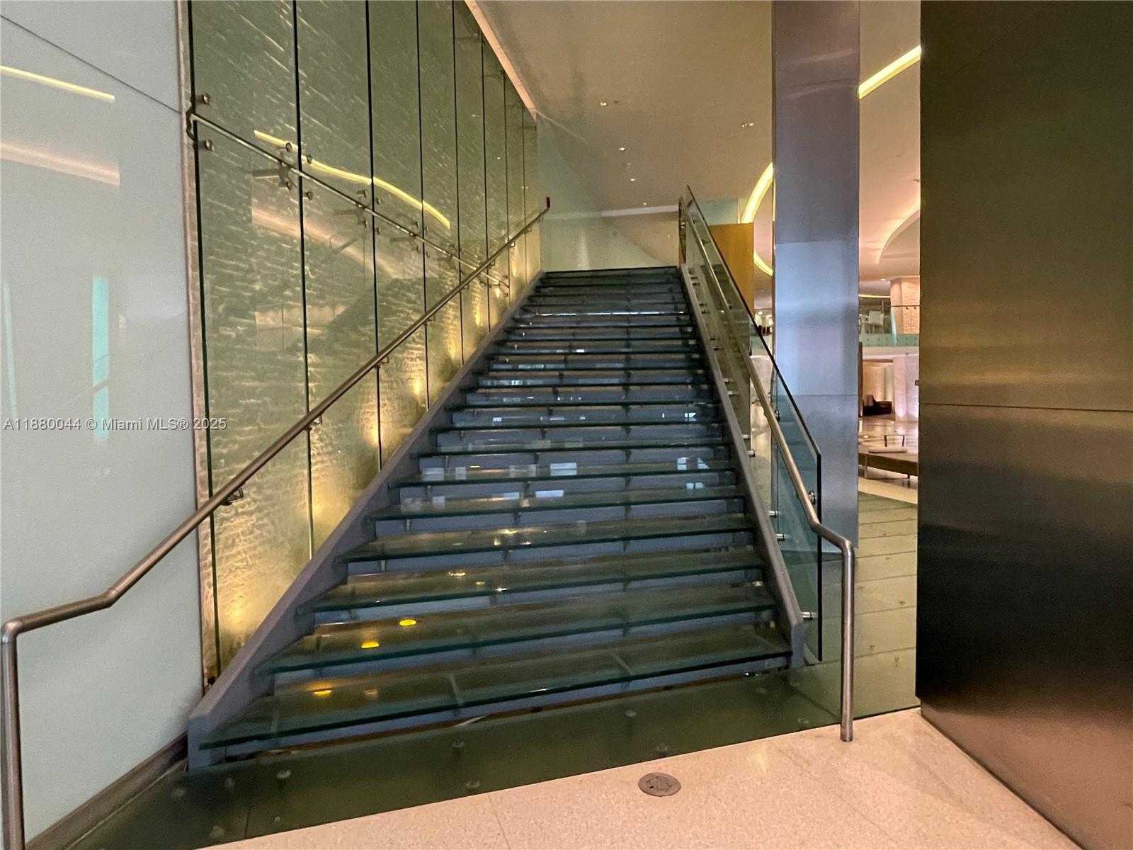 image Mint Condominium31